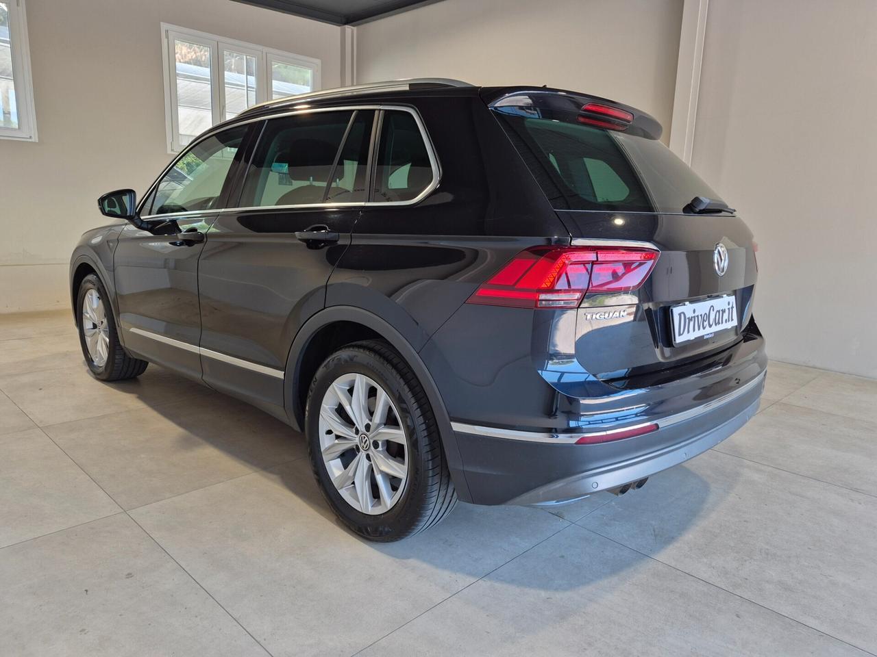 Volkswagen Tiguan 2.0 TDI EXECUTIVE DSG 150CV 1 PROPRIETARIO