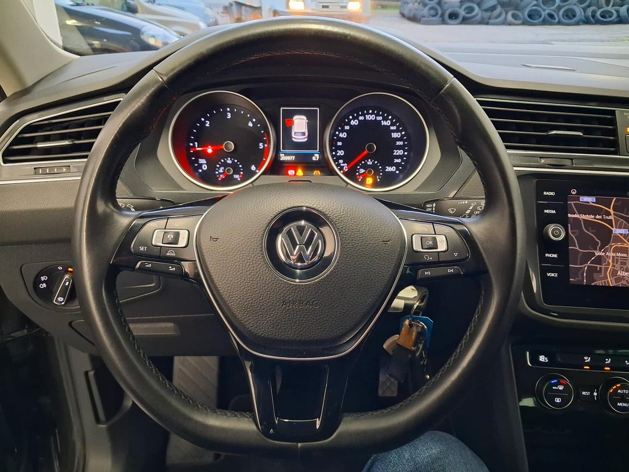 Volkswagen Tiguan 1.6 TDI SCR Business BlueMotion Technology