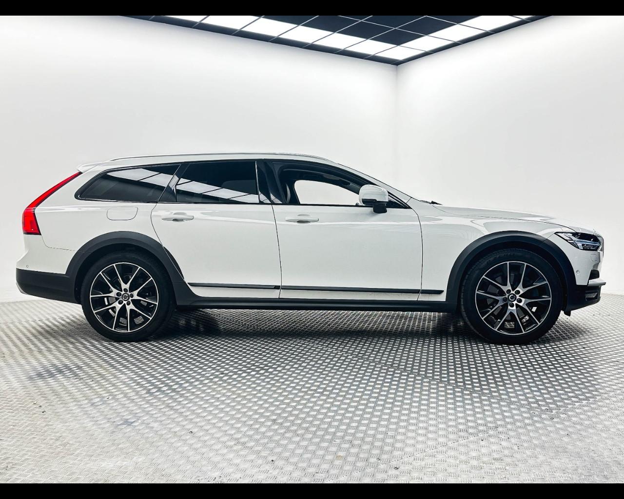 VOLVO V90 Cross Country D5 AWD Geartronic Pro