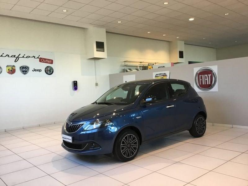 Lancia Ypsilon 1.0 FireFly 5 porte S&S Hybrid Gold