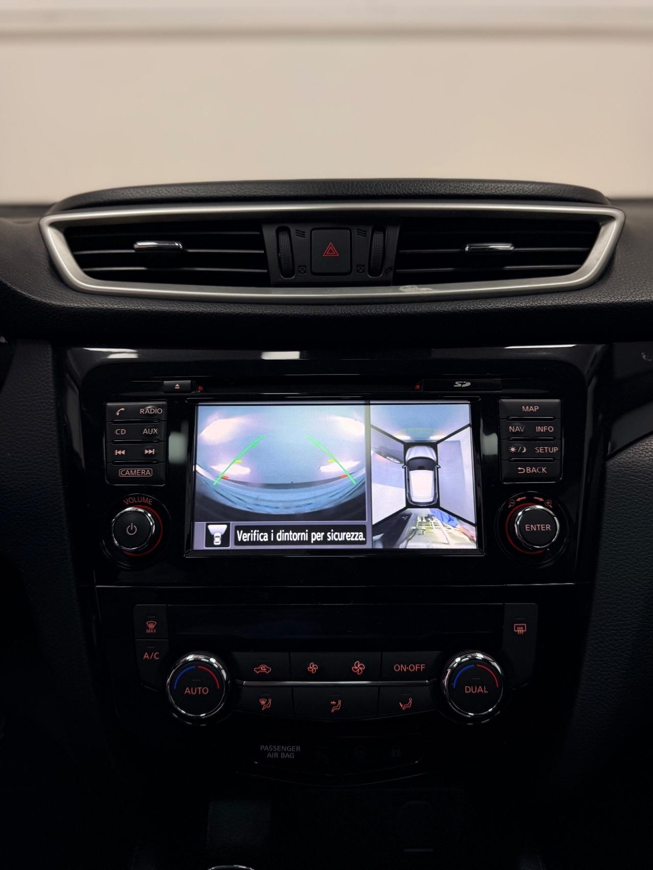 Nissan Qashqai 1.5 dCi Tekna+ 07/2014 Euro 5B Neopatentato