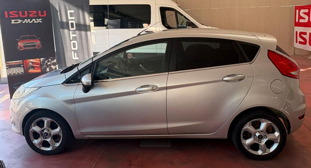 FORD FIESTA serie 3 benzina -GPL orig.FORD 1.4 Con Km 103.119 garanzia 12 mesi