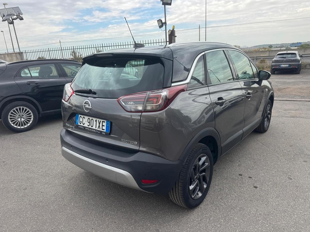 Opel Crossland X 1.5 ECOTEC D 110 CV Ultimate 2020 - PARI AL NUOVO