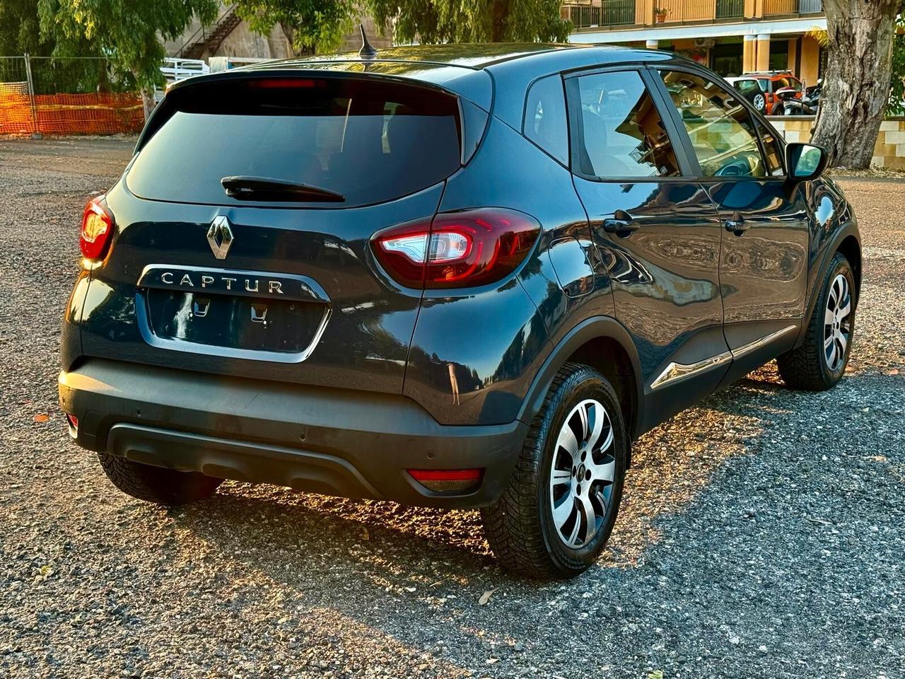 RENAULT CAPTUR 8V 90 CV SPORT EDITION