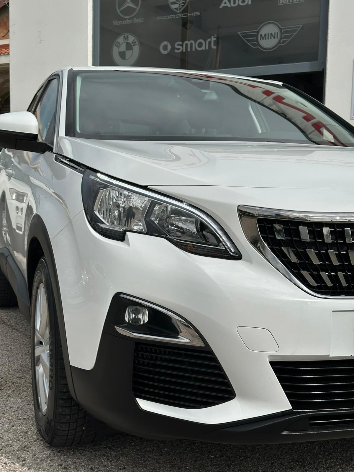 Peugeot 3008 BlueHDi 130 S&S Business