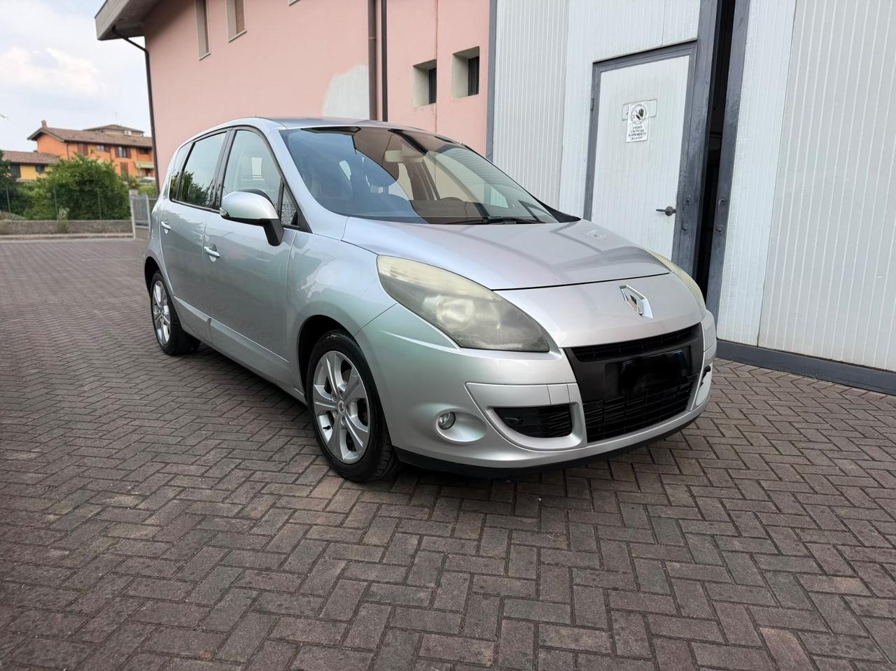 Renault Scenic Scénic X-Mod 1.5 dCi 110CV EDC Luxe