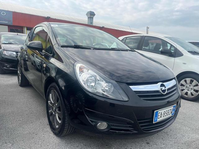 OPEL Corsa 1.2 3 porte Sport