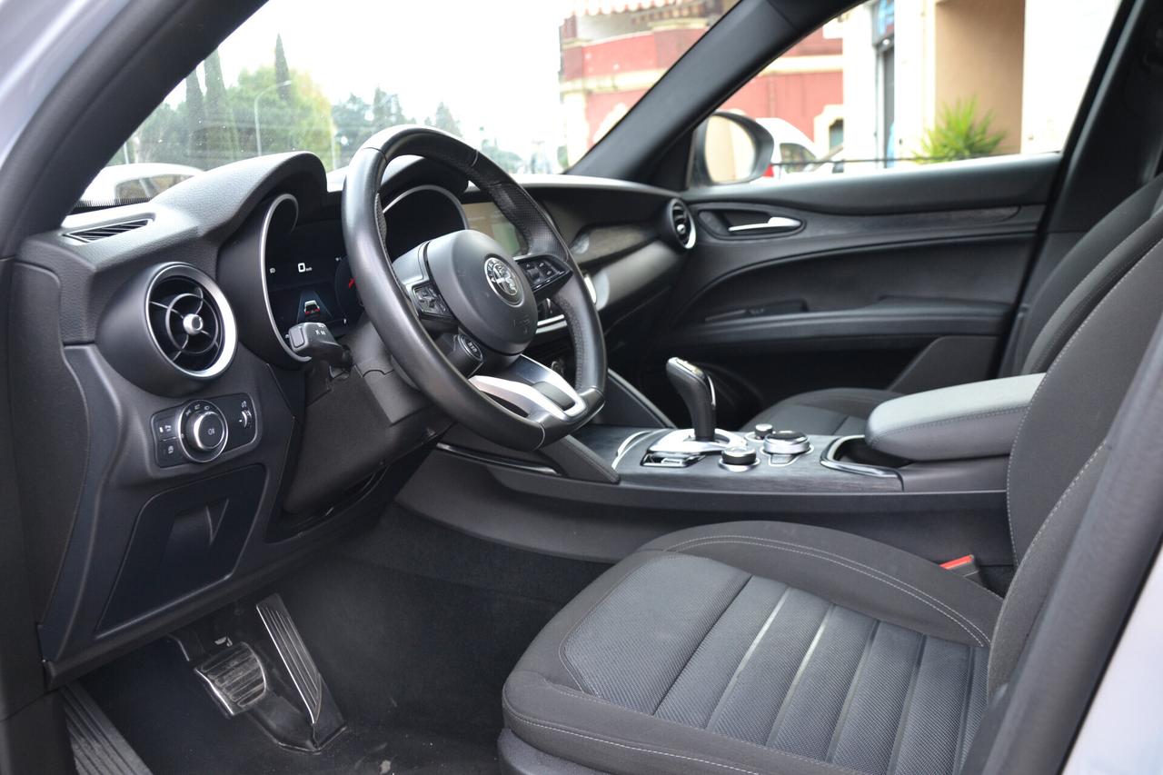 Alfa Romeo Stelvio 2.2 210CV AT8 Q4 SUPER *FUL LED+RCAM+PRIVACY+CRUIS