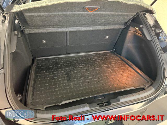 TOYOTA Corolla 1.8 Hybrid Business - PROMO