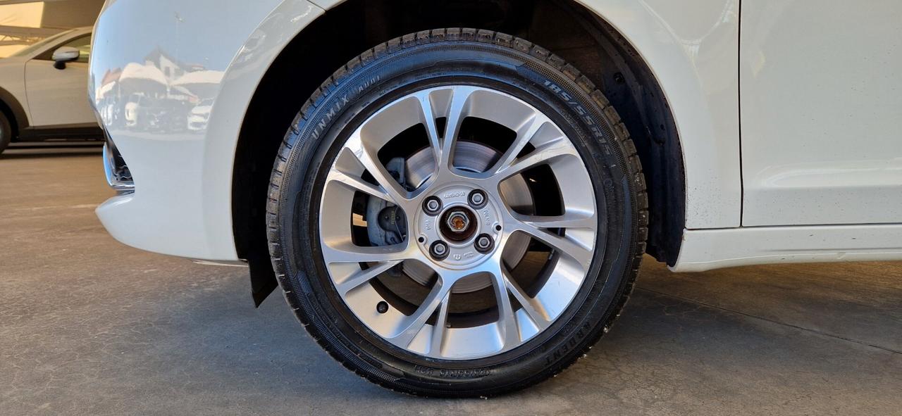 Lancia Ypsilon 1.2 69cv Platinum **35.000km**