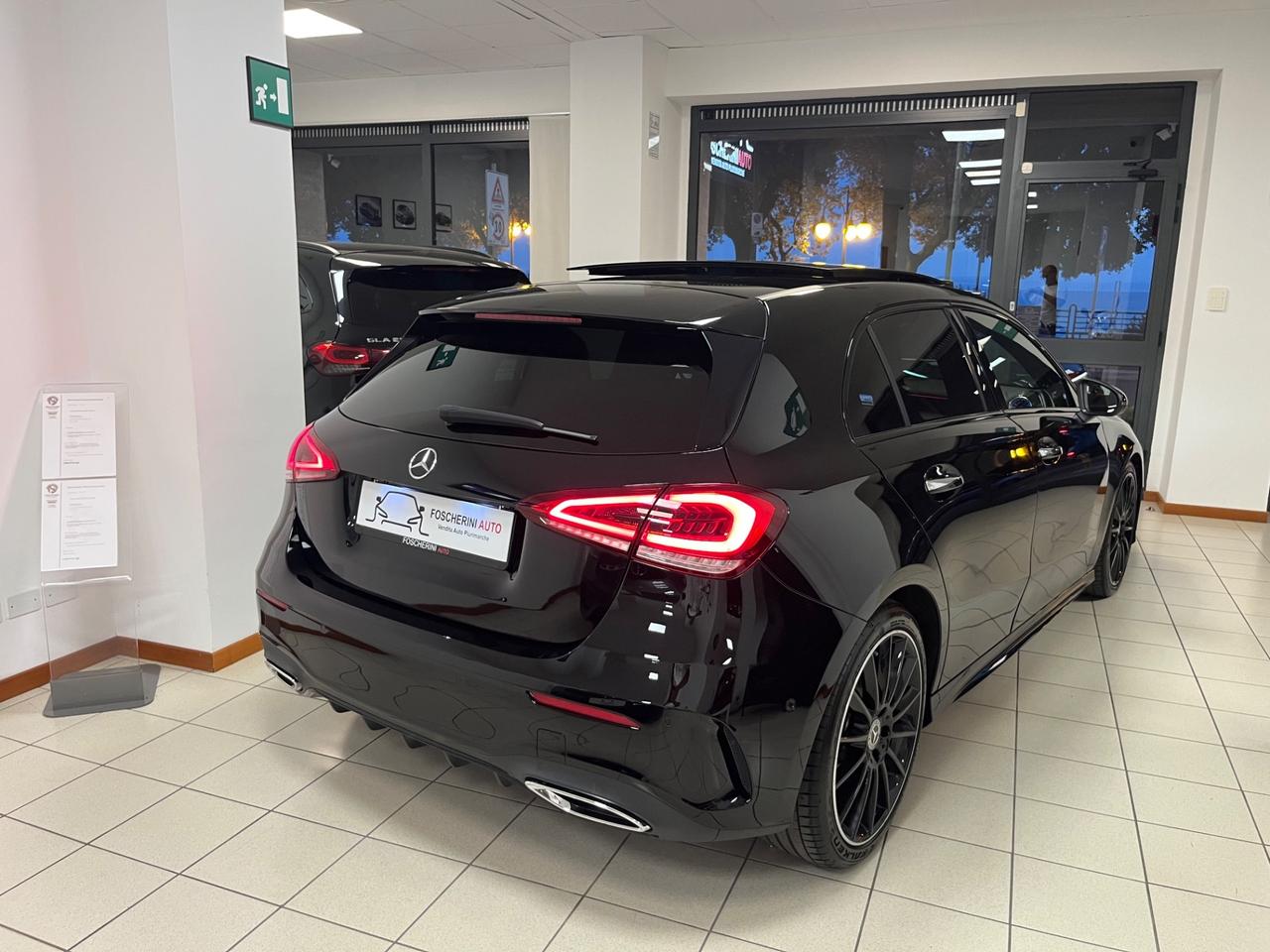Mercedes A 180d AMG Premium Night Edition Tetto/luci