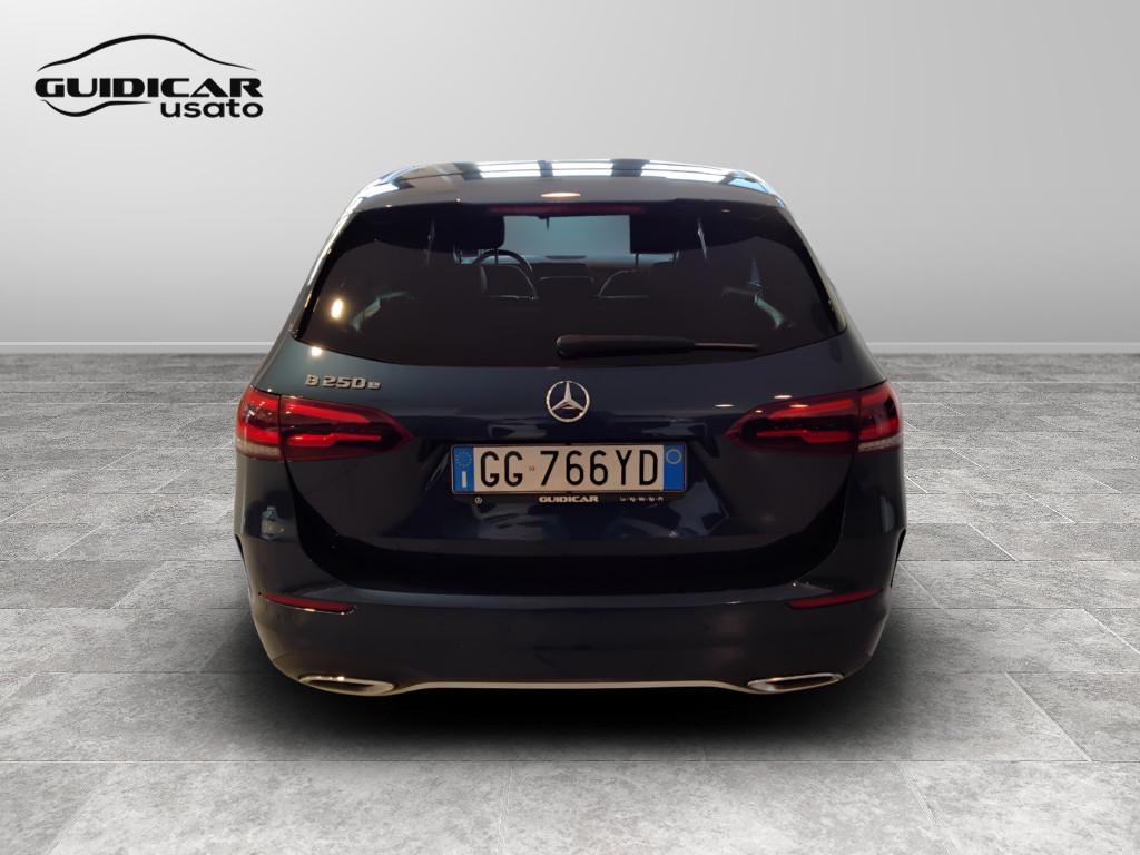 Mercedes-Benz Classe B - W247 2018 - B 250 e phev (eq-power) Premium auto