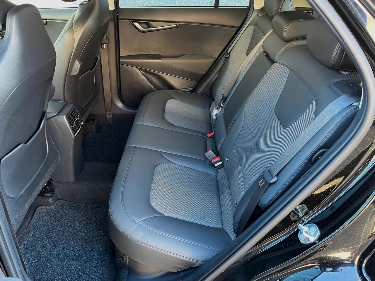 Niro 1.6 GDi DCT 141 CV HEV Evolution (Full Hybrid)