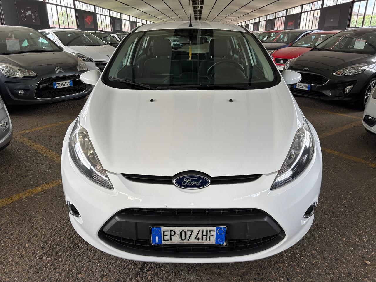 Ford Fiesta 1.4 TDCi 70CV 5p Titanium NEOPATENTATO