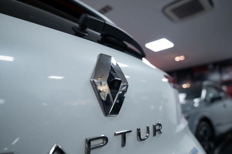 Renault Captur 1.6 E-Tech hybrid RS Line 145cv auto