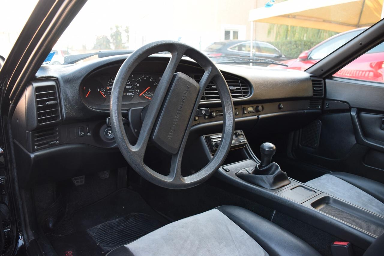 Porsche 944 MONOSPECCHIO ASI 2.5 5M 163CV EPOCA