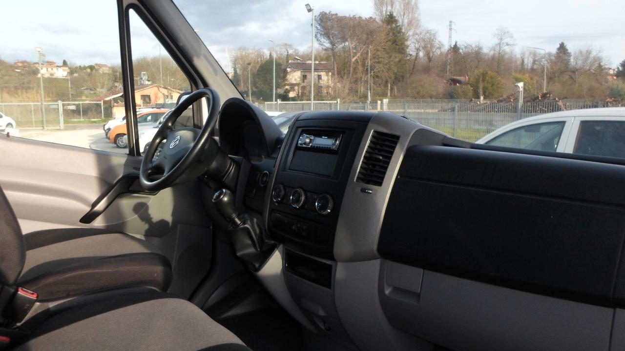 Volkswagen 9 Posti