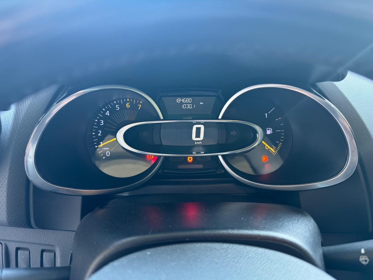 Renault Clio TCe 12V 90CV Start&Stop 5 porte Energy Intens