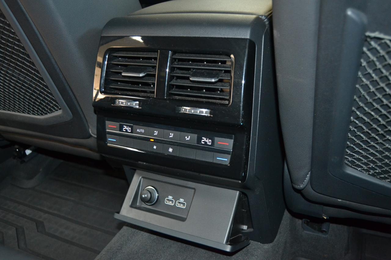 Volkswagen Touareg 3.0 TDI V6 231CV/4x4/NosuperBollo