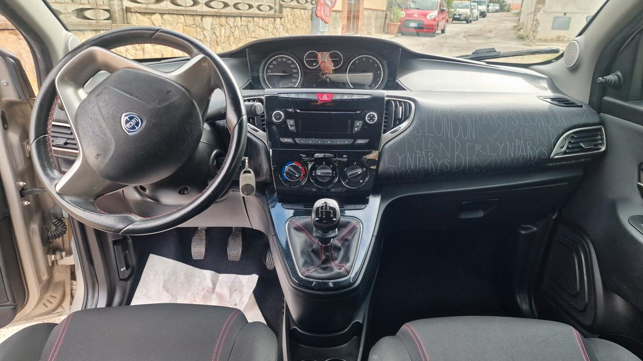 Lancia Ypsilon 1.2 69 CV 5 porte GPL Ecochic Gold