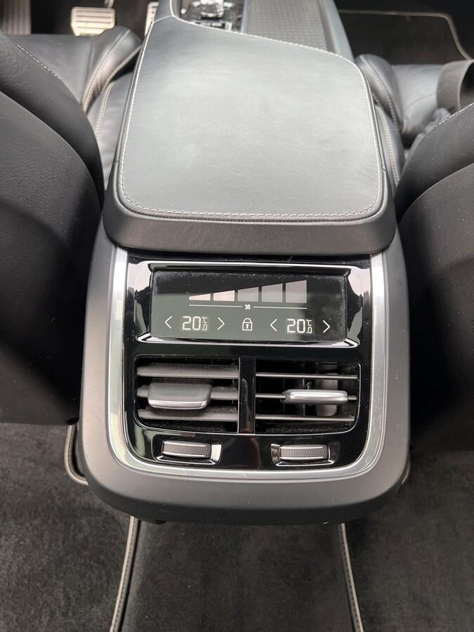 Volvo XC 90 B5 (d) AWD Geartronic 7 posti R-design