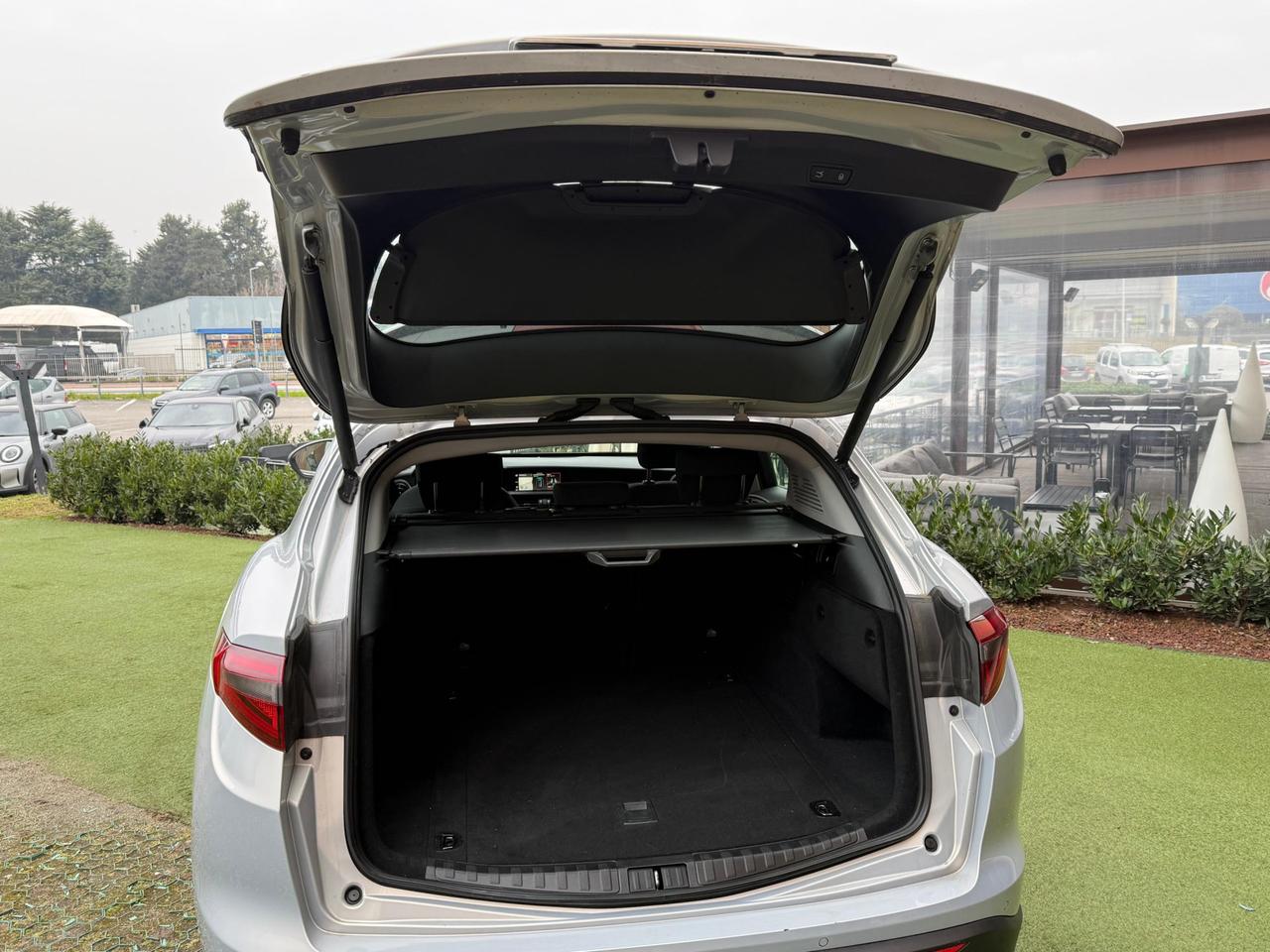 Alfa Romeo Stelvio 2.2 t Business Q4 190CV UNIPROP IVA ESPOSTA