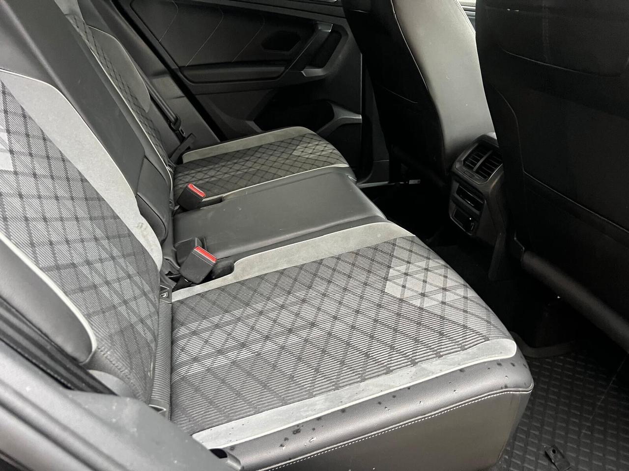 VW TIGUAN 2.0 TDI 150cv SCR DSG R-Line