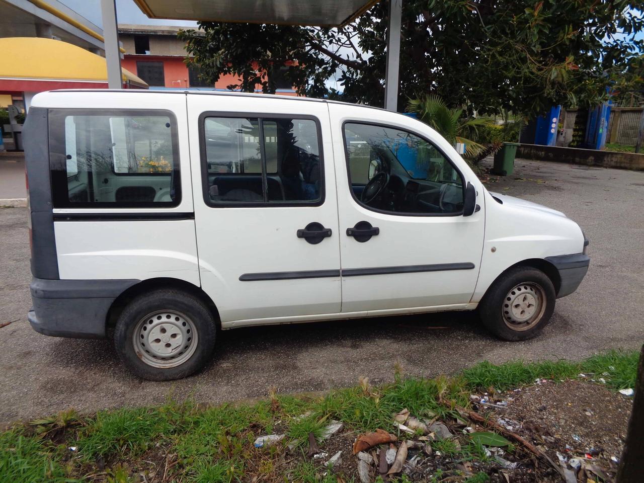 Fiat Doblo 1.9 diesel Cargo Combi 5 posti SX ( Finanziabile )