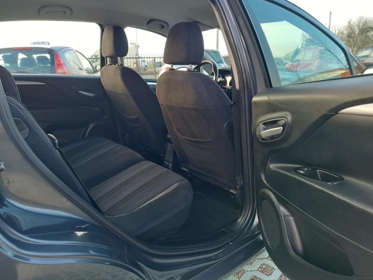 Fiat Grande Punto Evo 1.4 5p Emotion GPL (57kw)