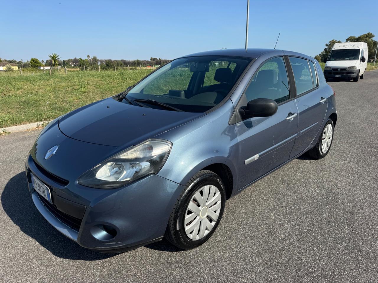 Renault Clio 1.2 16V 5 porte GPL Dynamique
