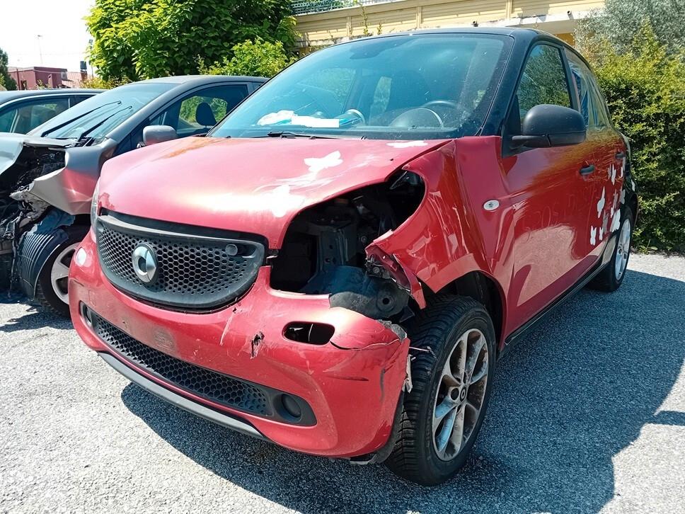Smart ForFour 70 1.0 Youngster
