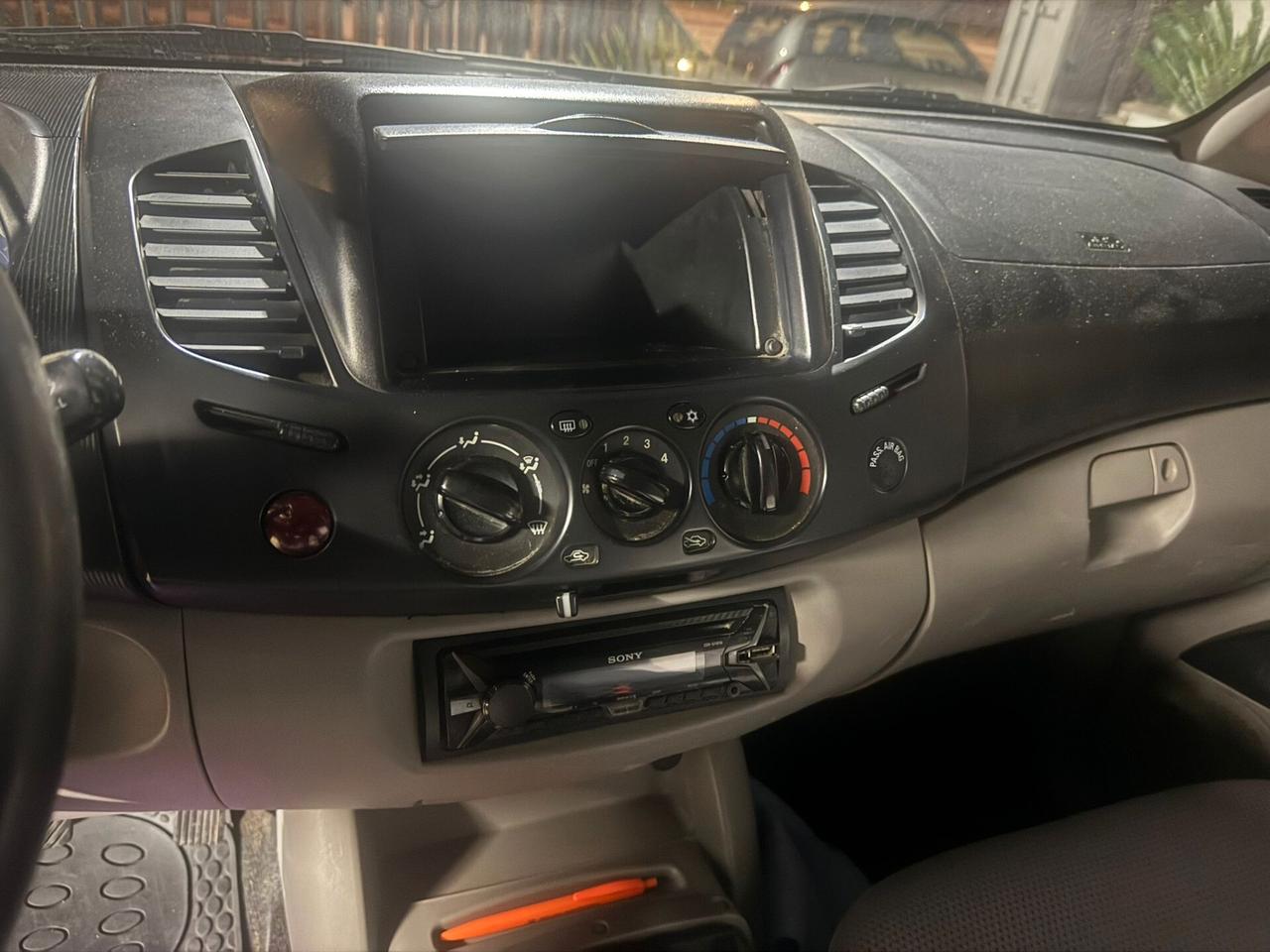 Mitsubishi L200 2.5 DI-D/136CV Single Cab - 2006