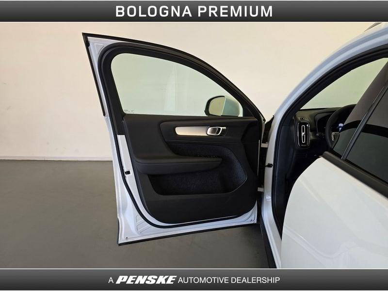 Volvo XC40 XC40 B3 automatico Core