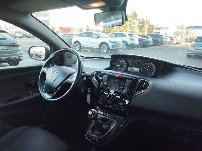 Lancia Ypsilon Ypsilon 1.2 69 CV 5 porte S&S Gold