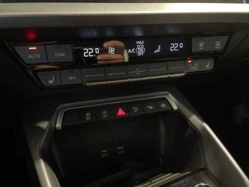 Audi A3 IV 2024 Sportback 35 2.0 tdi S line edition s-tronic