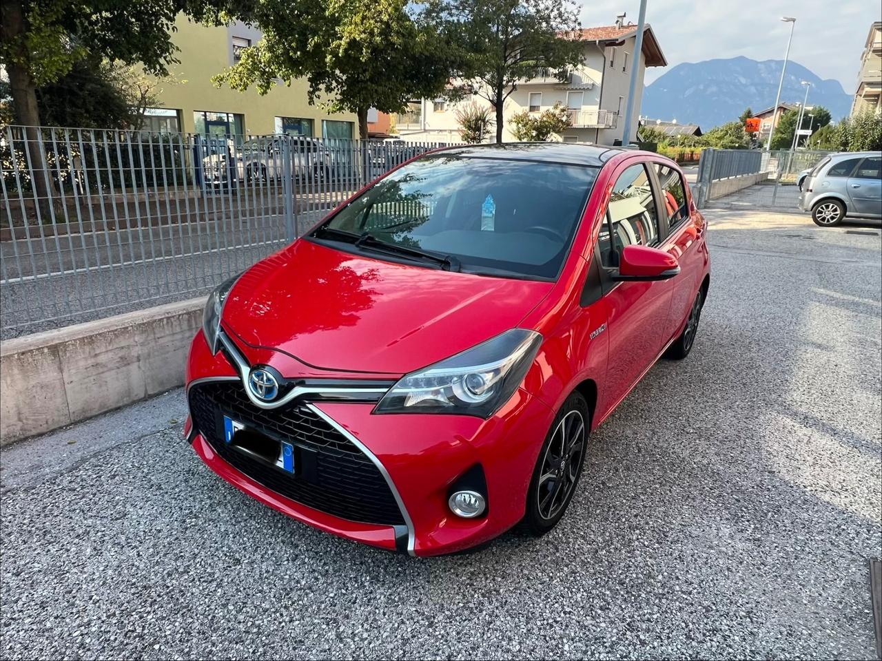 Toyota Yaris 1.5 Hybrid 5 porte Active