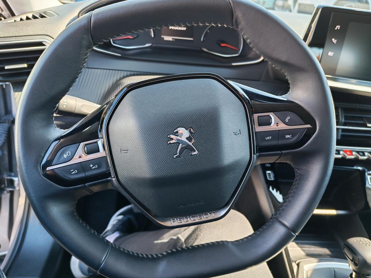 Peugeot 2008 PureTech 100 S&S Active