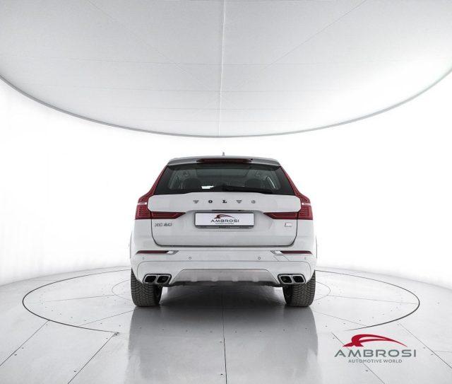 VOLVO XC60 T6 Recharge AWD Plug-in Hybrid automatico Inscript