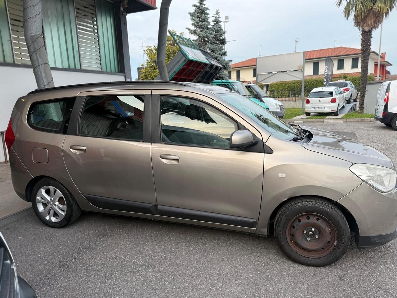 Dacia Logan MCV 1.5 dCi 90CV 7 POSTI