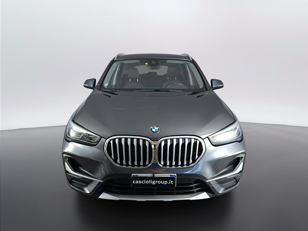 BMW X1 F48 2019 - X1 sdrive18d xLine auto