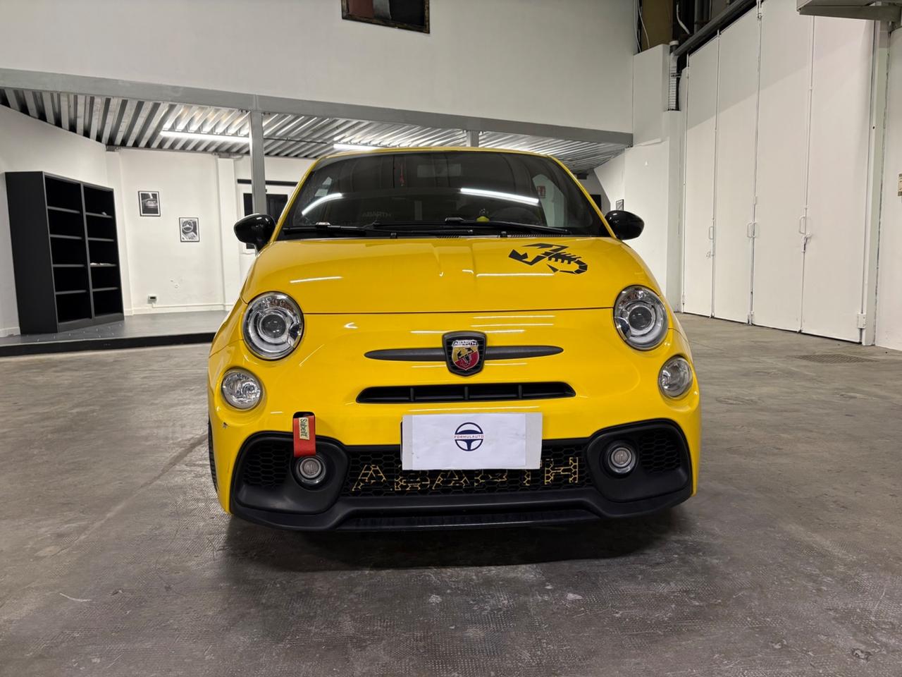 Abarth 595 1.4 Turbo T-Jet 180 CV Competizione
