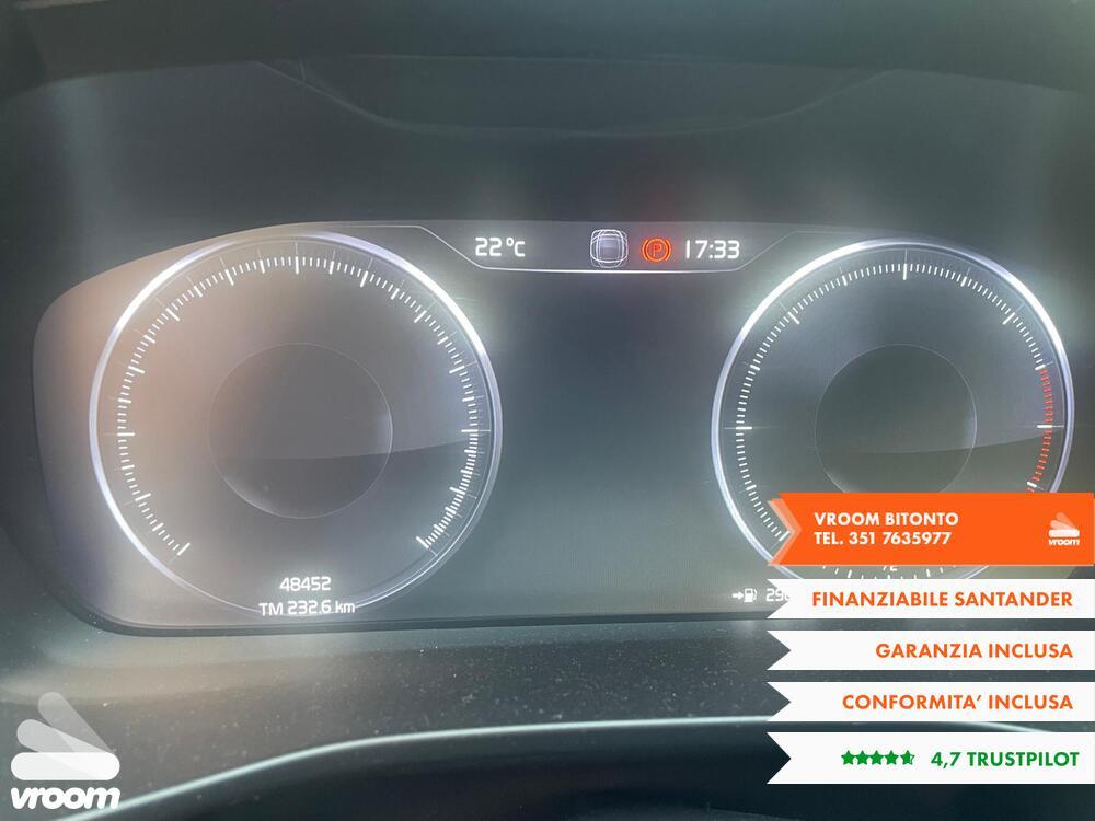 VOLVO XC40 (2017-->) XC40 D3 Geartronic Momentu...