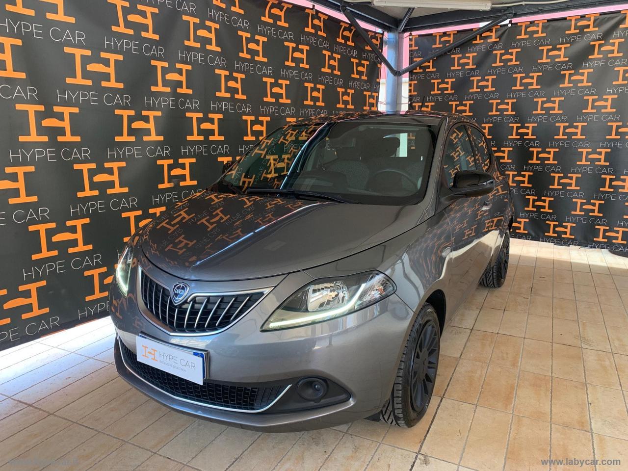 LANCIA Ypsilon 1.0 FireFly 5p.S&S Hybrid Silver