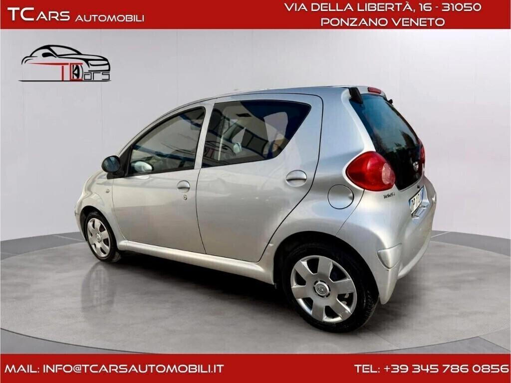 TOYOTA AYGO 1.0 BENZINA-AUTOMATICA-GARANZIA TCARS