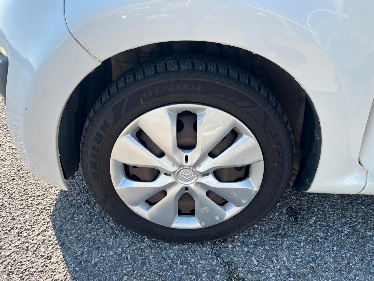 Peugeot 107 1.0 68CV 5p. Superga