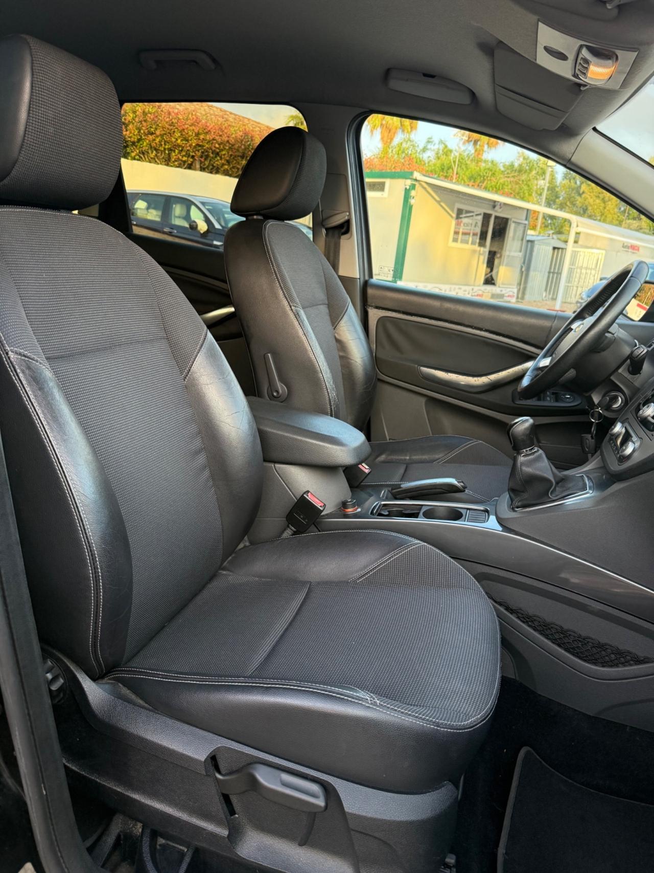 Ford C-Max 1.6 TDCi 110 CV Titanium DPF
