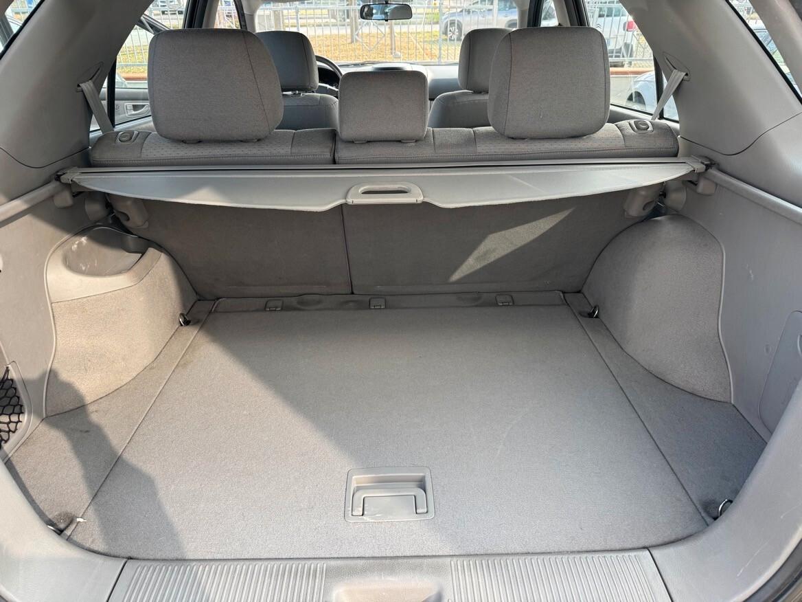 Kia Sorento 2.5 16V CRDI 4WD Active Class