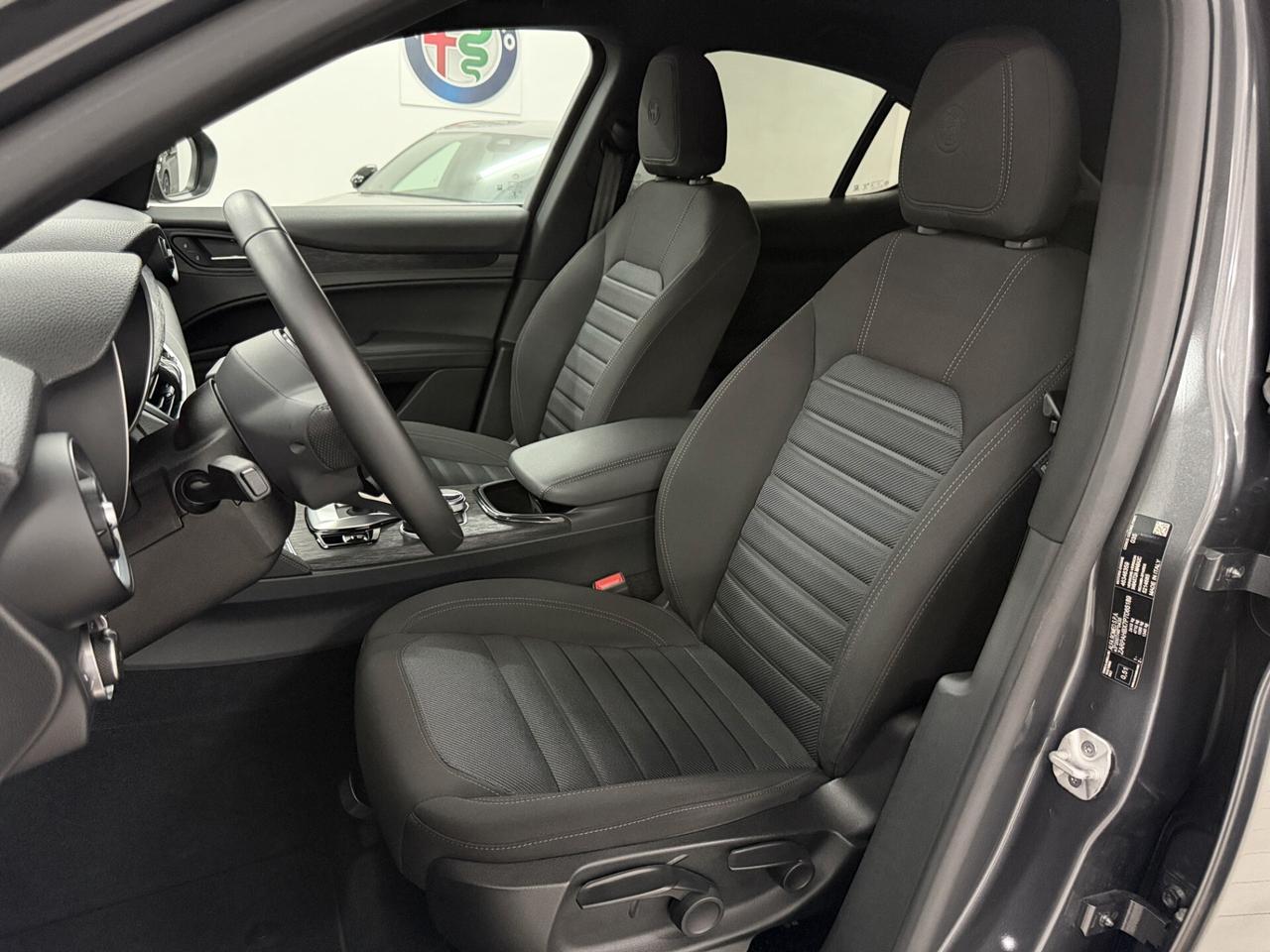Alfa Romeo Stelvio 2.2 TD 210 CV SUPER AT8 Q4 FARI MATRIX MODELLO NUOVO TAGLIANDI KIT DISTRIBUZIONE ESEGUITO