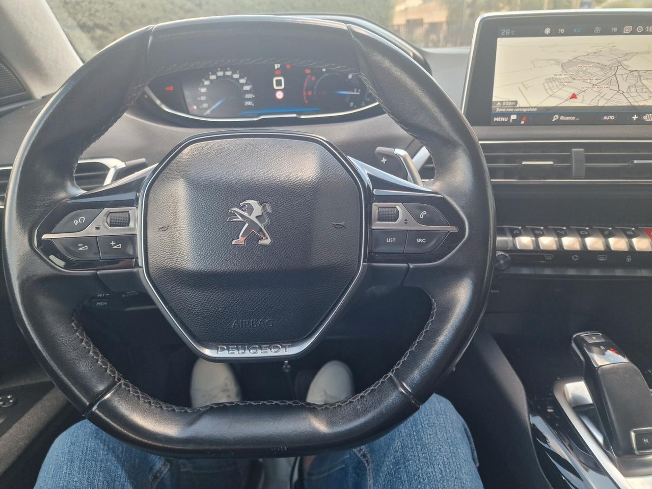 Peugeot 3008 BlueHDi 120 S&S EAT6 Business