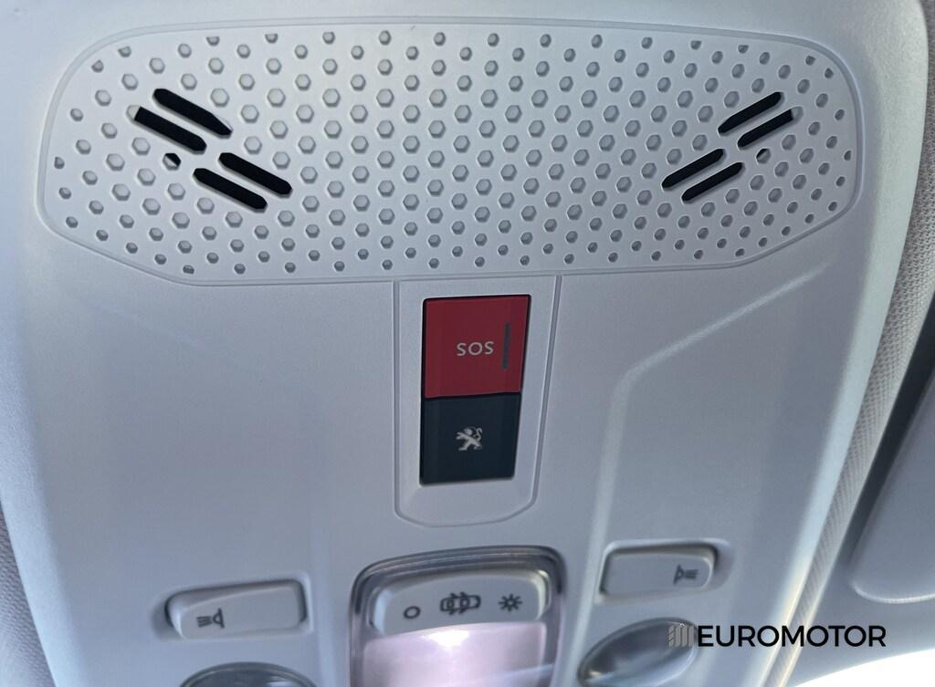Peugeot 2008 1.5 BlueHDi Allure Navi Pack